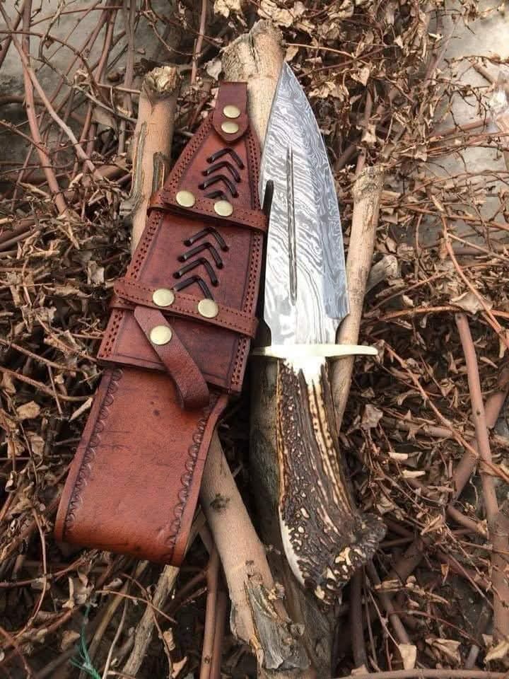 Custom Handmade 10" Damascus Steel skinner Knife – Authentic Stag Horn Handle &amp; Premium Cross-Stitched Leather Sheath | Hunting, Tactical &amp; Collectible Bowie