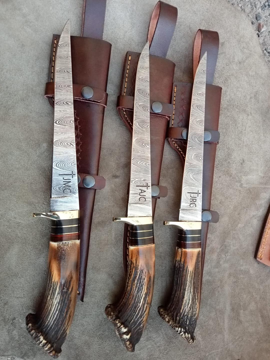 13" Custom Handmade Damascus Steel Hunting Knife with Premium Crown Stag Handle & Genuine Leather Sheath – FREE Custom Name Engraving