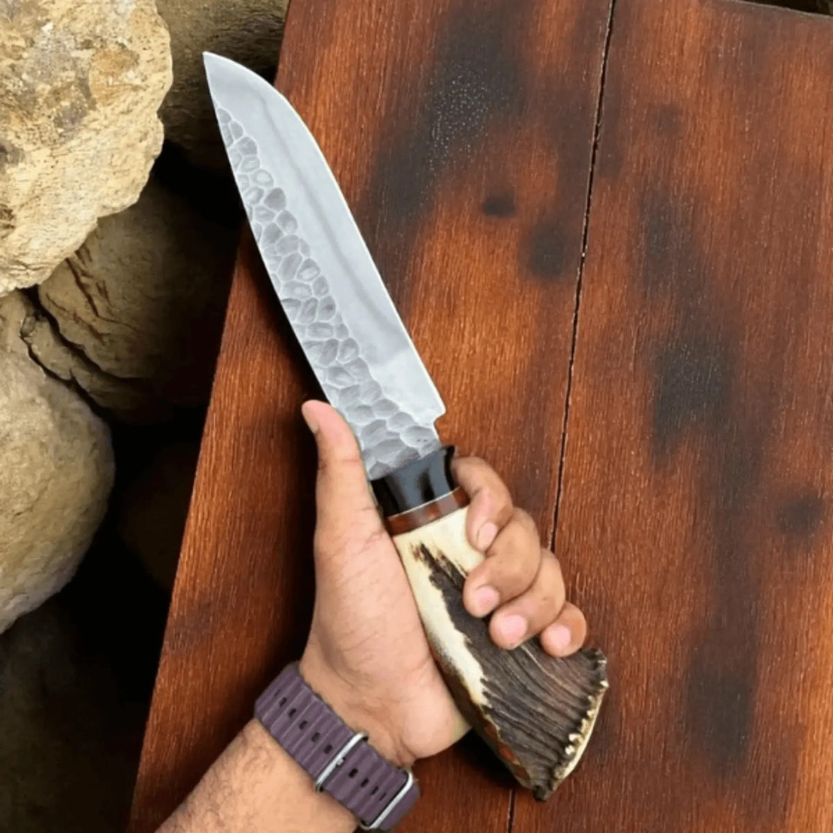 High Carbon Steel Hunting Knife | Hammer-Forged Blade | Genuine Stag Handle with Leather Sheath