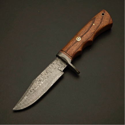 Hand-Forged Damascus Survival Knife with 4.5″ Fixed Blade Design